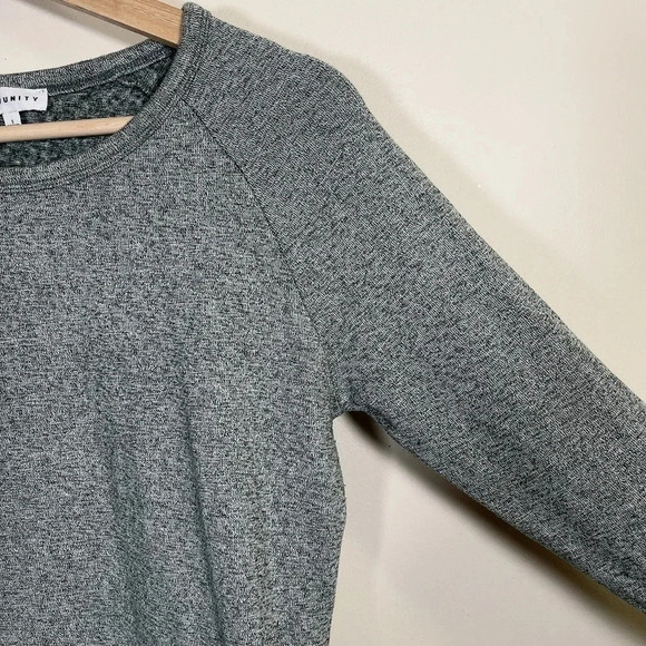 Aritzia Community Boatneck Heathered Grey Sweatshirt - Picture 5 of 14
